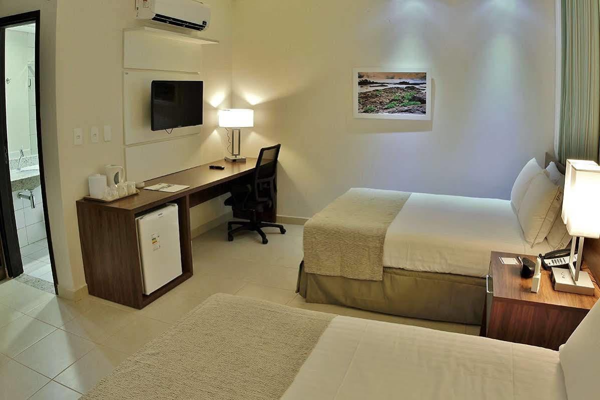 Slaviero Porto Velho Hotel Buitenkant foto